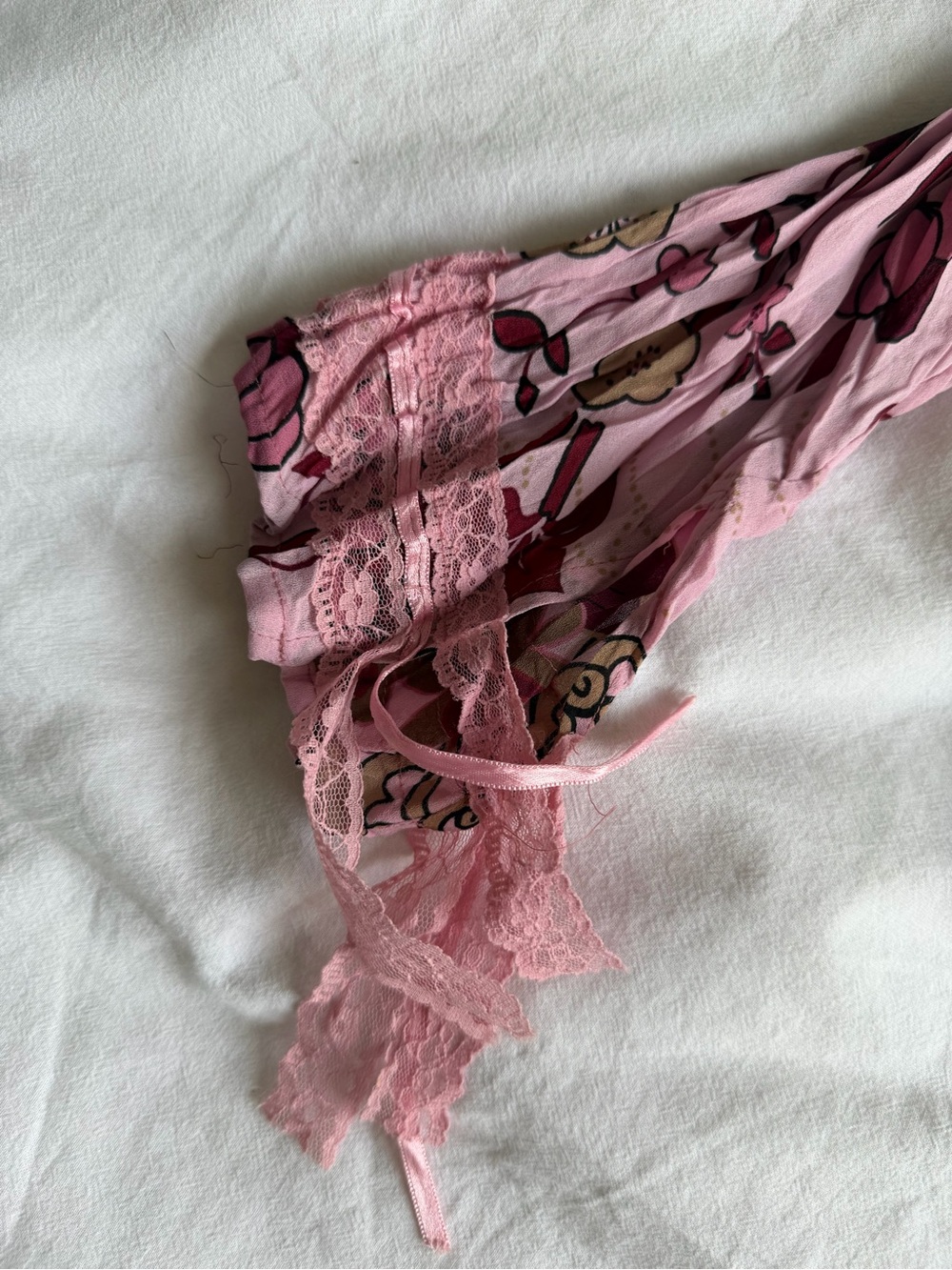 Women's Pink Patterned Ruffle Tie-Front Blouse - Picture 3 of 4